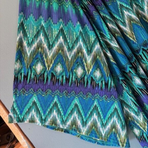 Cato 26/28W Tunic Green Blue Purple Zig Zag Keyhole Neck Boho Flair Bold Bell - Picture 4 of 7
